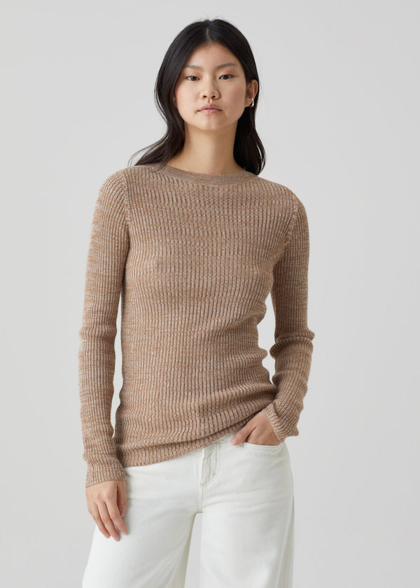 Closed Boatneck Knit